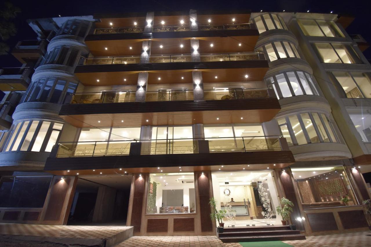 The Royal Castle Hot And Cold Centralized Hotel Dharamshala Exterior photo