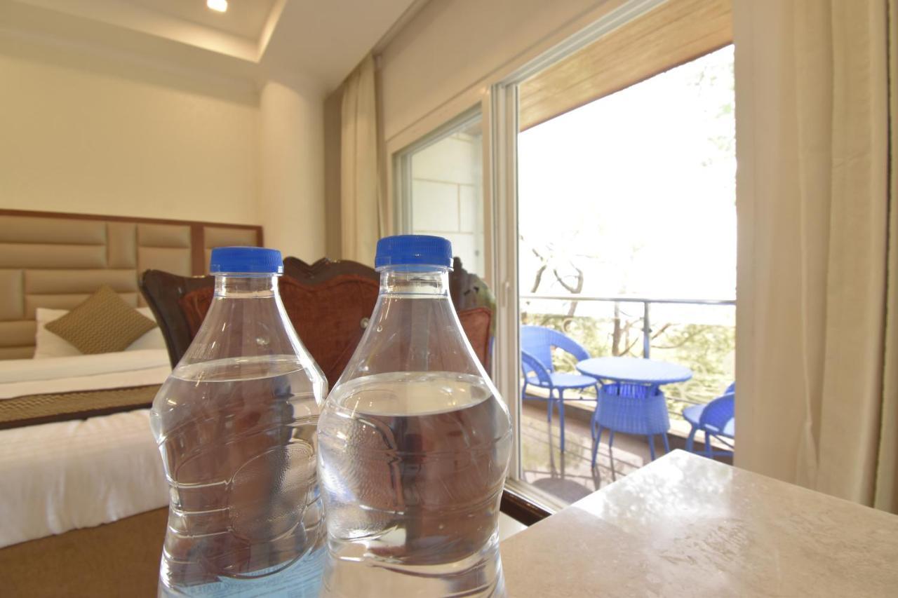 The Royal Castle Hot And Cold Centralized Hotel Dharamshala Exterior photo