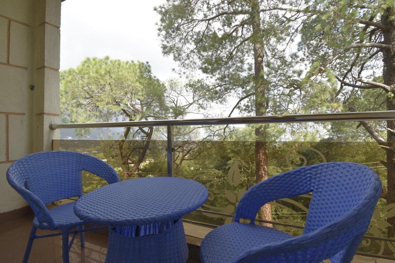 The Royal Castle Hot And Cold Centralized Hotel Dharamshala Exterior photo